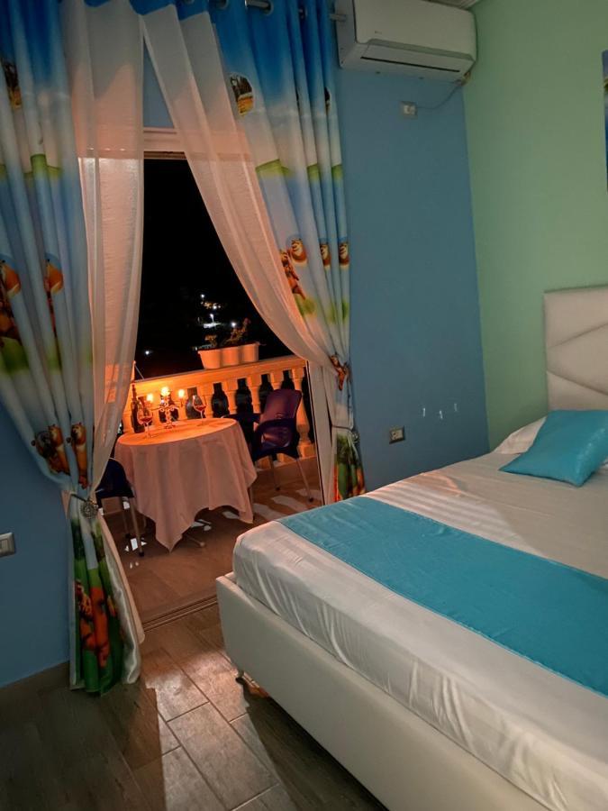 Vila Sinani Sarandë Exteriör bild
