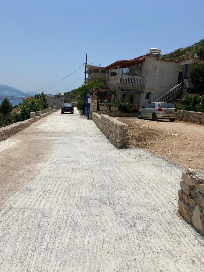 Vila Sinani Sarandë Exteriör bild